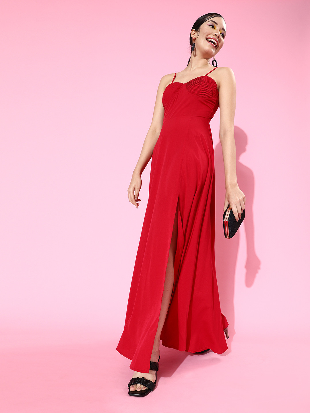 Berrylush Women Beautiful Red Solid Sweetheart Neck Dress