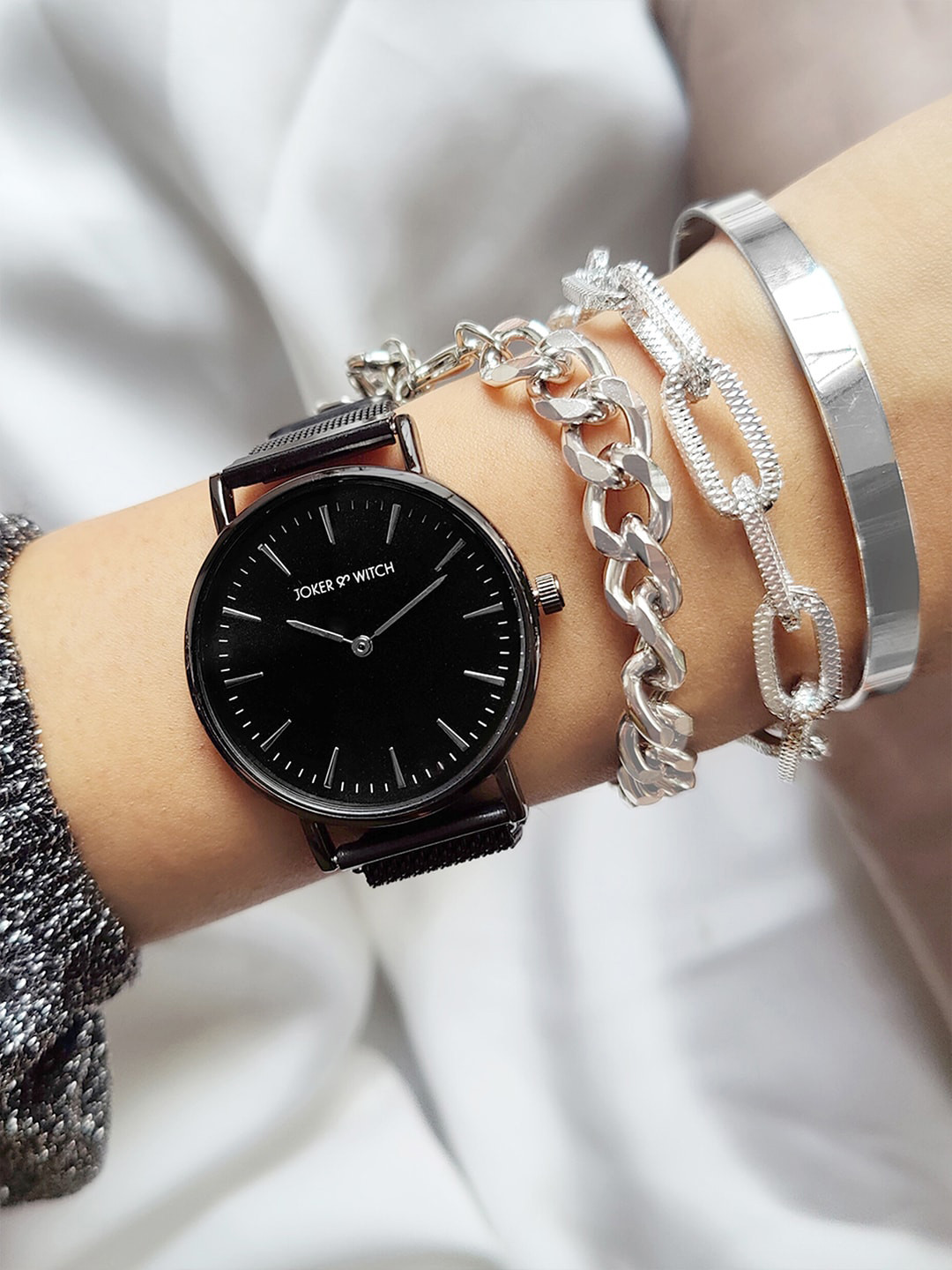 JOKER & WITCH Women Black & Silver-Toned Renata Watch Gift Set JWBS434