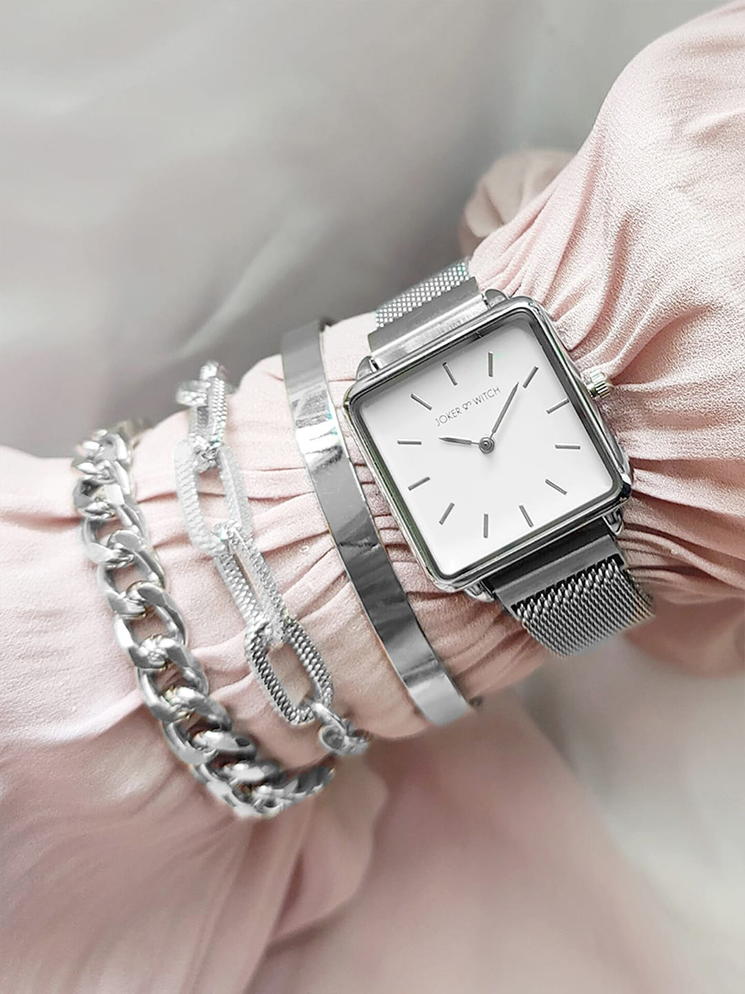 JOKER & WITCH Women Silver-Toned & White Watch Gift Set - JWBS429