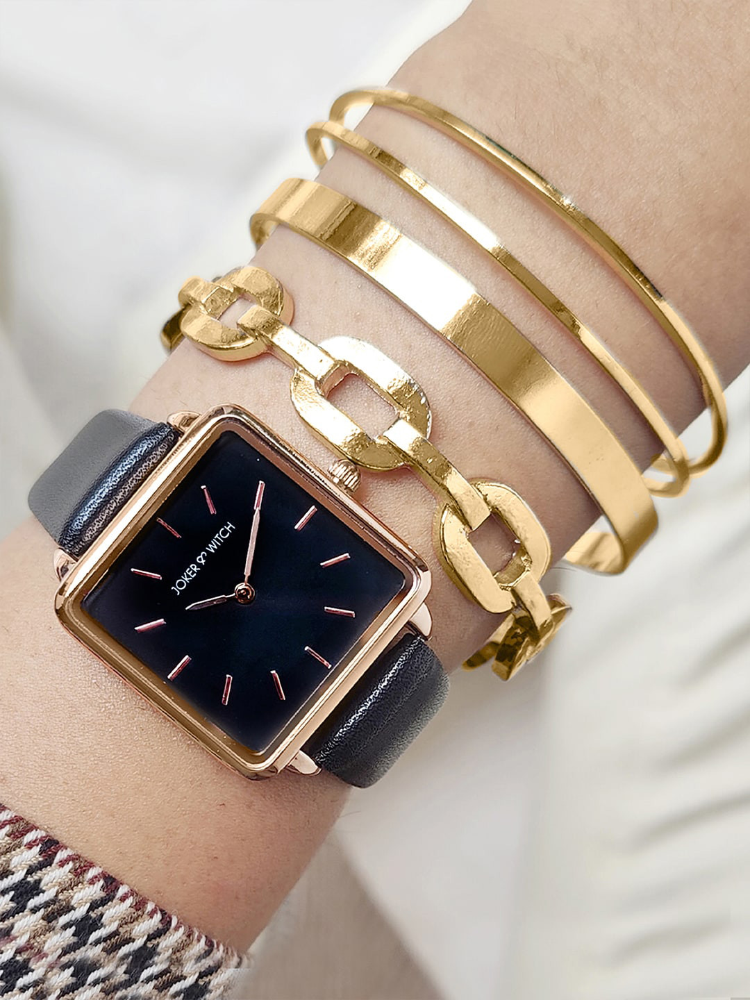 JOKER & WITCH Women Black & Gold-Toned Halle Watch Bracelet Stack Gift Set JWBS556