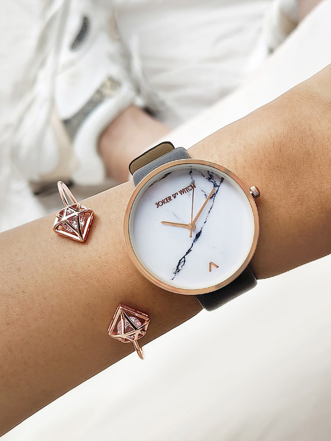 JOKER & WITCH Women White & Gold-Toned Watch Bracelet Stack Gift Set JWBS416