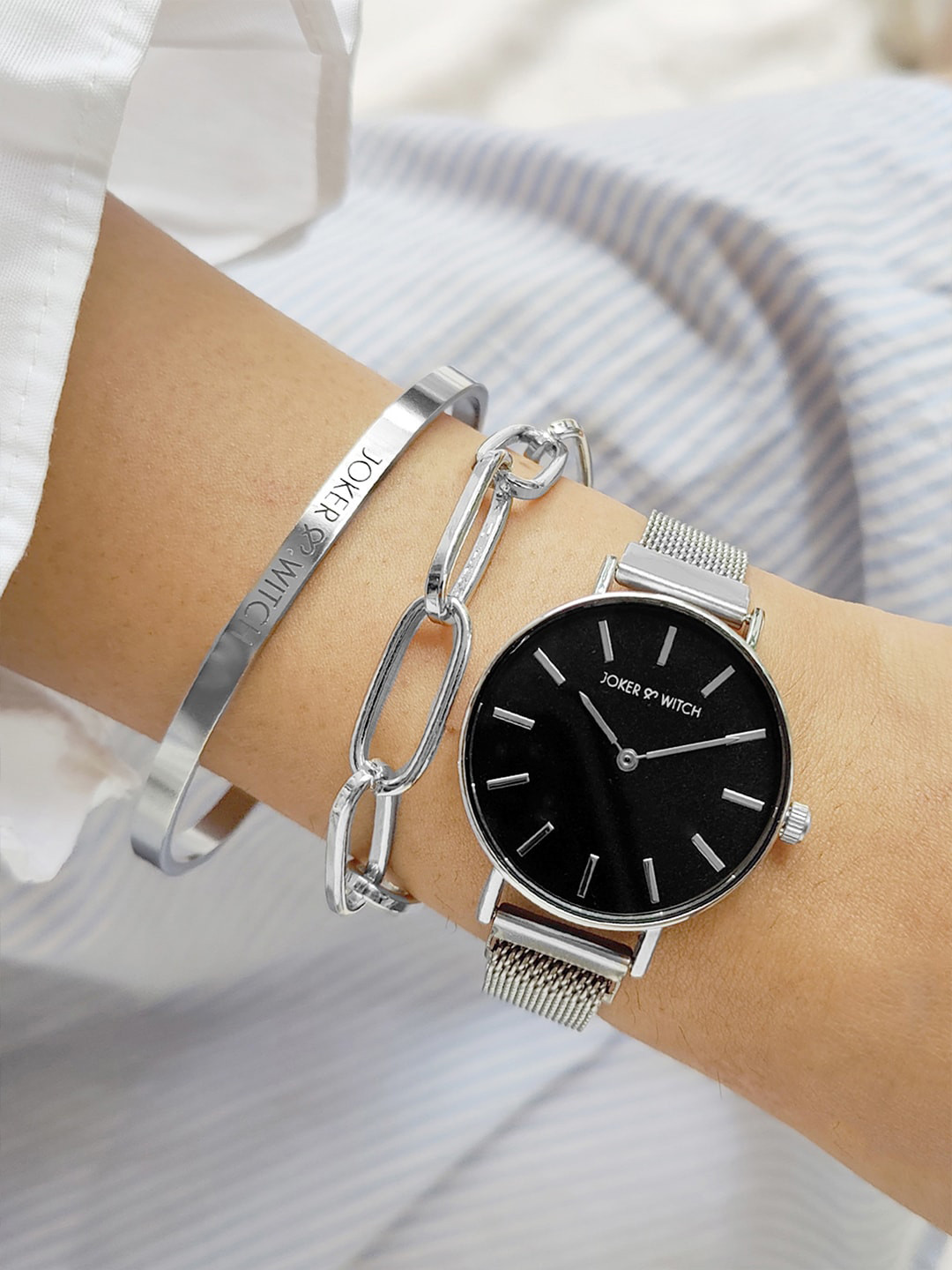 JOKER & WITCH Women Silver-Toned & Black Kendra Watch Gift Set JWBS450