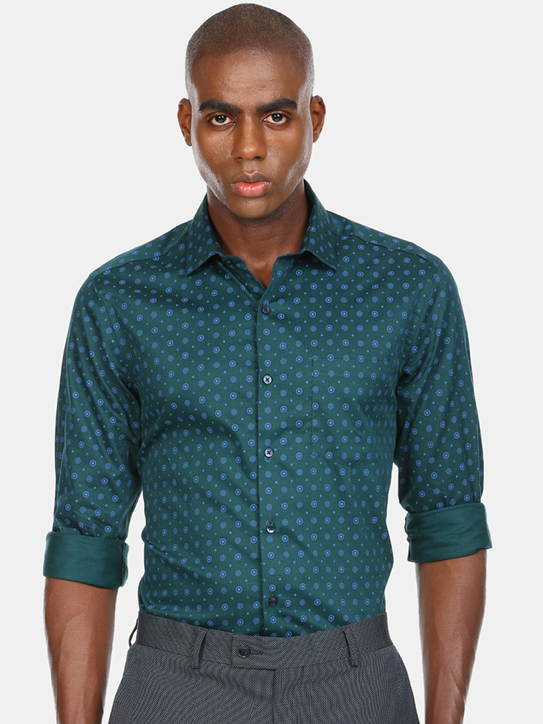 Arrow Men Green Opaque Printed Casual Shirt