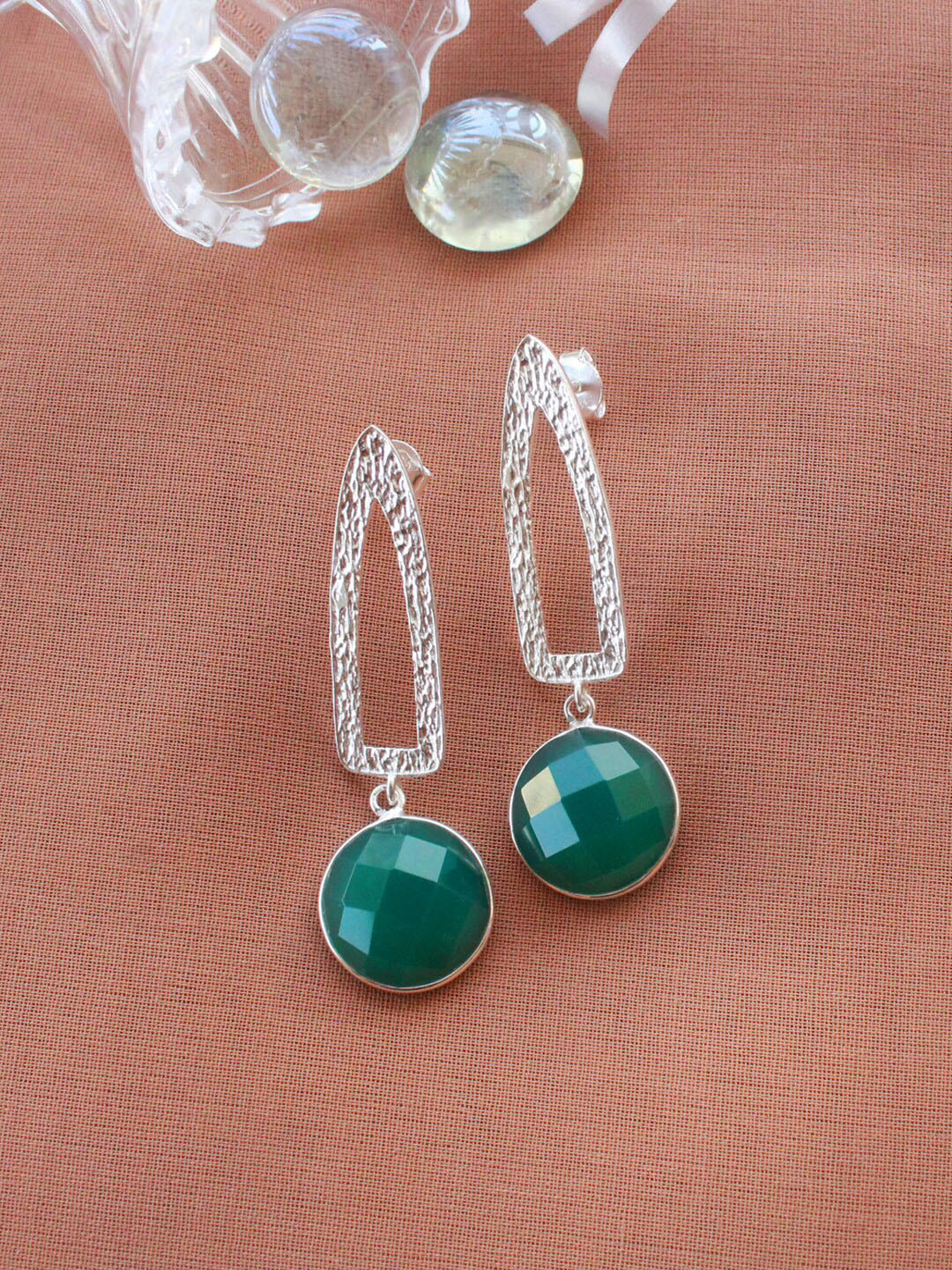 ERILINE JEWELRY Fleek Earrings in 925 Sterling Silver with Green Onyx