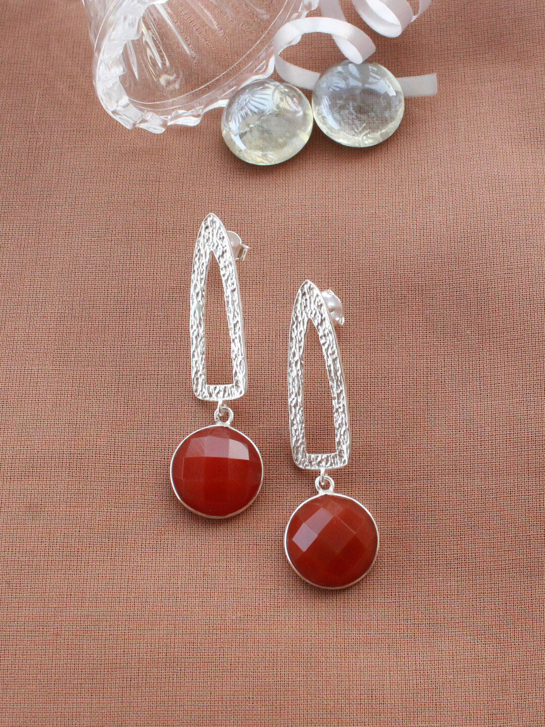 ERILINE JEWELRY Fleek Drop Earrings in 925 Sterling Silver with Red Onyx