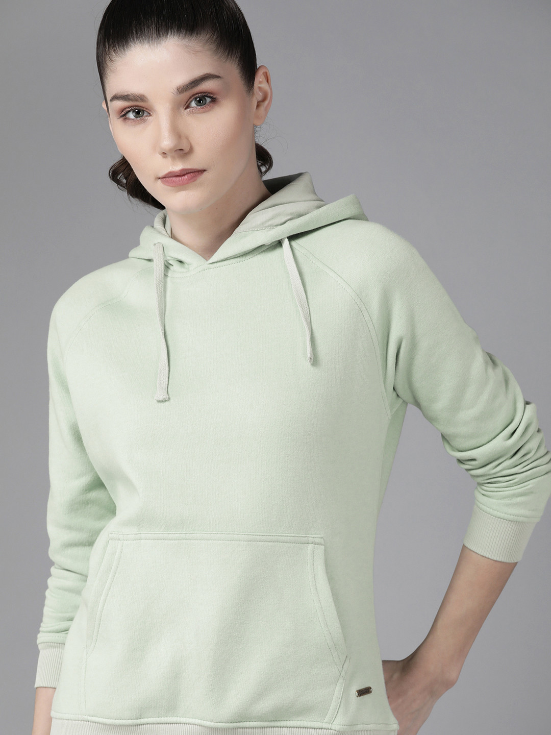Roadster Women Green Solid Hooded Sweatshirt