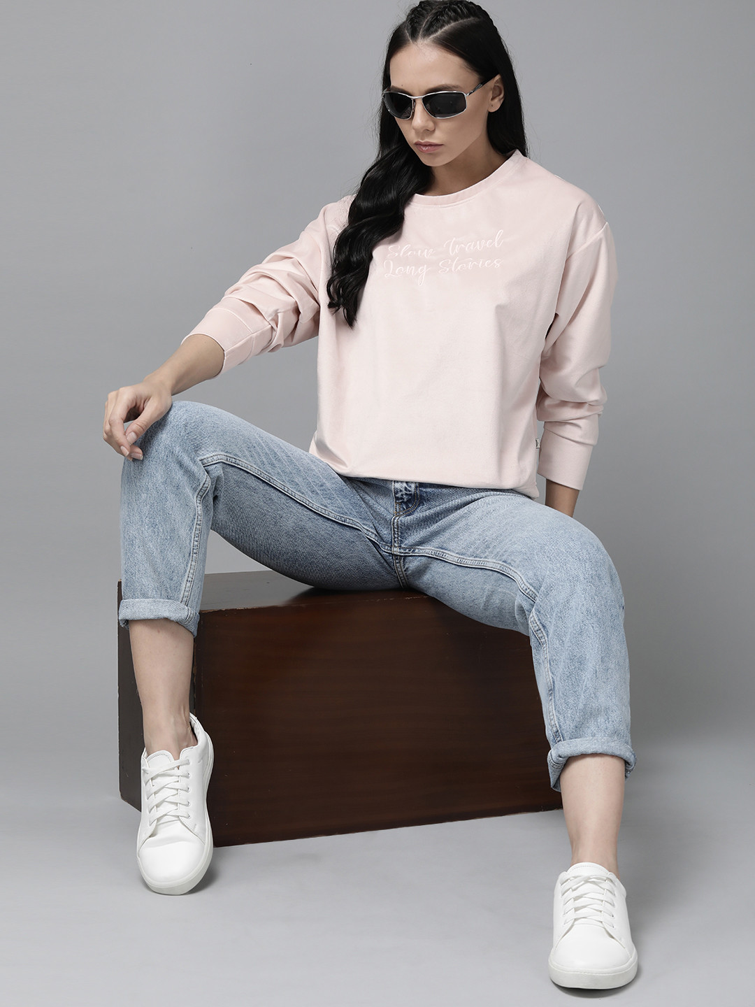 Roadster Women Pink Velour Embroidered Sweatshirt