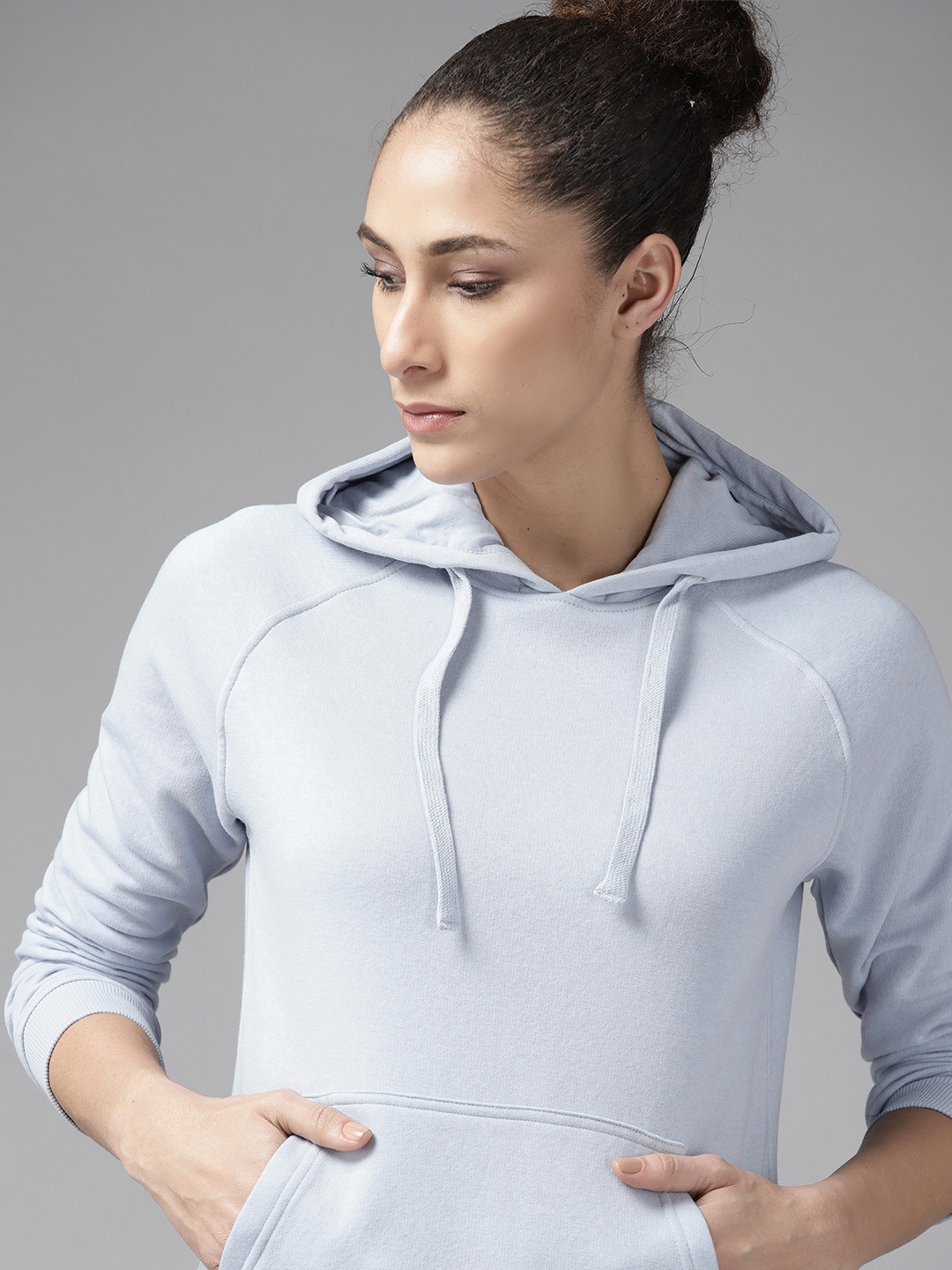 Roadster Women Blue Raglan Sleeves Solid Hooded Sweatshirt