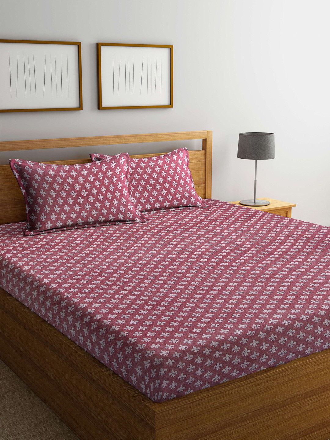 Arrabi Handwoven Red Ethnic Motifs Cotton 300 TC King Fine Bedsheet with 2 Pillow Covers-102 x 91 inches