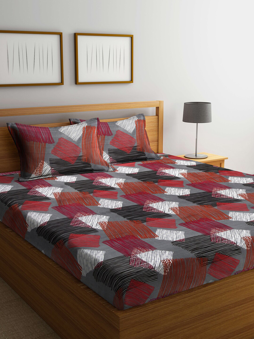 Arrabi Egyptian Multicoloured Geometric Cotton 300 TC King Fine Bedsheet with 2 Pillow Covers-255 x 225 cm
