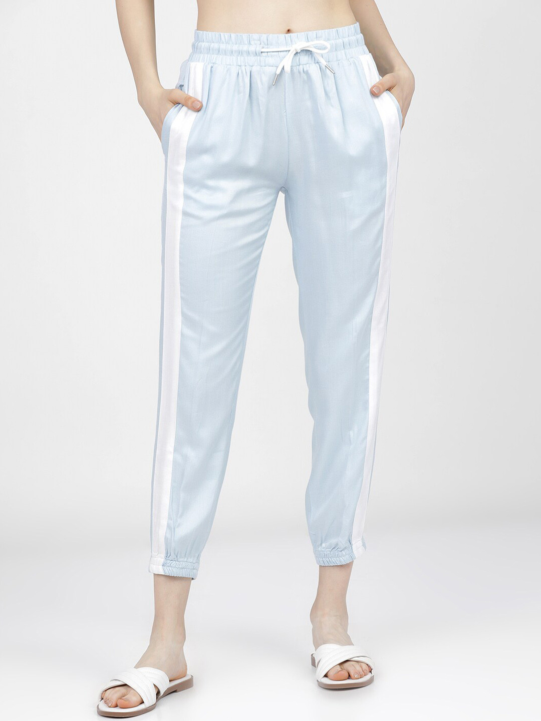 Tokyo Talkies Women Turquoise Blue Pleated Joggers Trousers