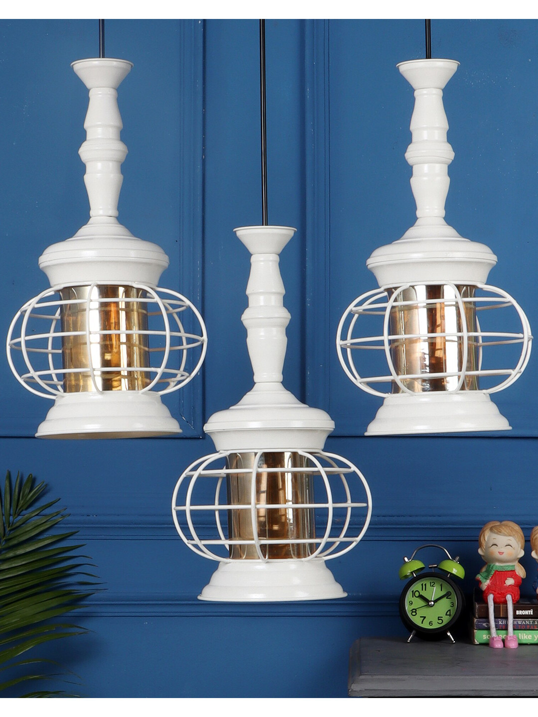 MFD HOME FURNISHING White & Bronze-Toned Iron Quirky Cluster Light