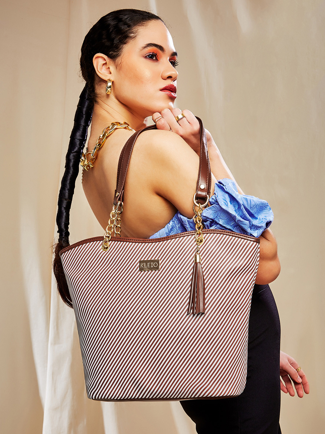 KLEIO Striped Tassel Detailed Shoulder Tote Bag