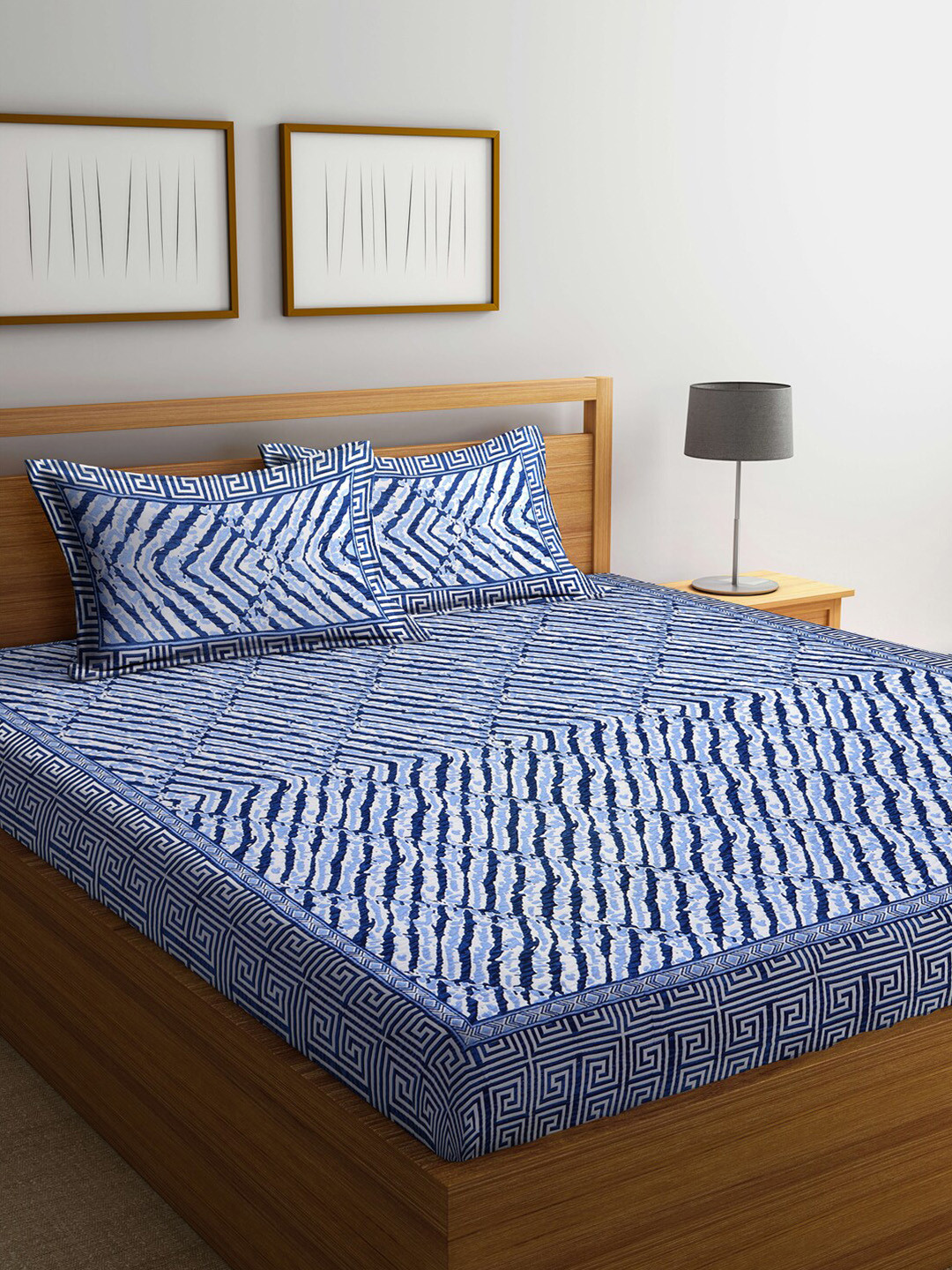 Arrabi Blue Abstract Polycotton Skin-Friendly 300 TC King Fine Bedsheet with 2 Pillow Covers-98 x 89 inches