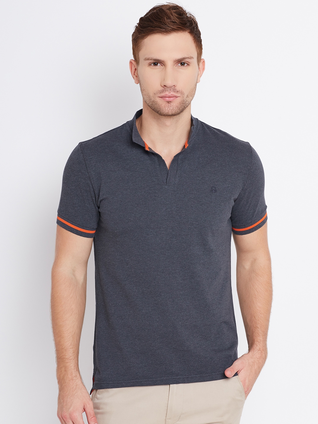 Hollister t 2025 shirts myntra