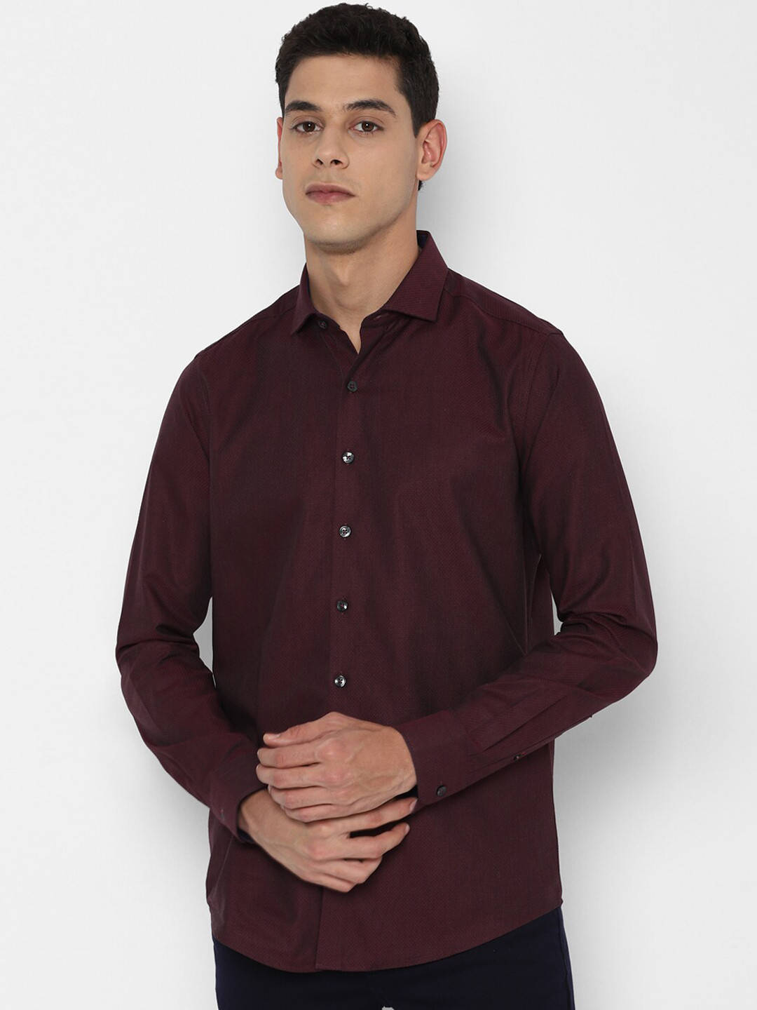 SIMON CARTER LONDON Men Maroon Slim Fit Opaque Casual Shirt