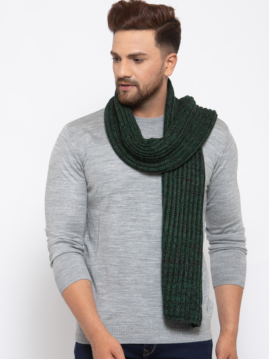 513 Men Green Solid Knitted Muffler