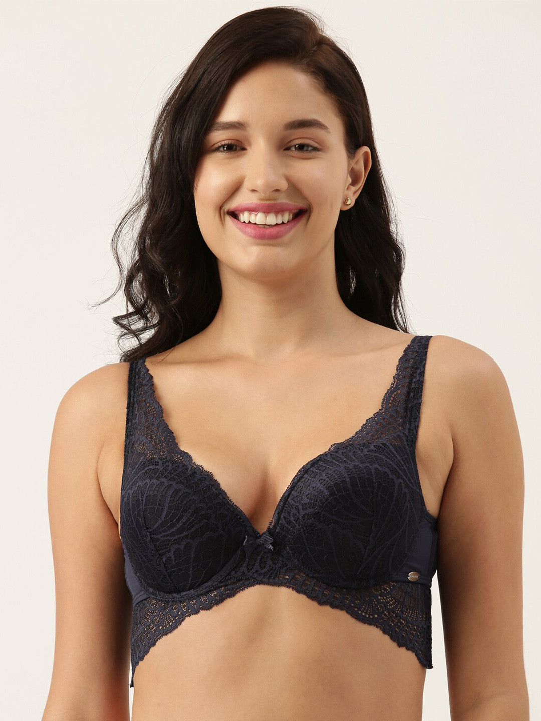 Enamor Padded Wired Medium Coverage Butterfly Frame with Lace Detailing Plunge Push-Up Bra