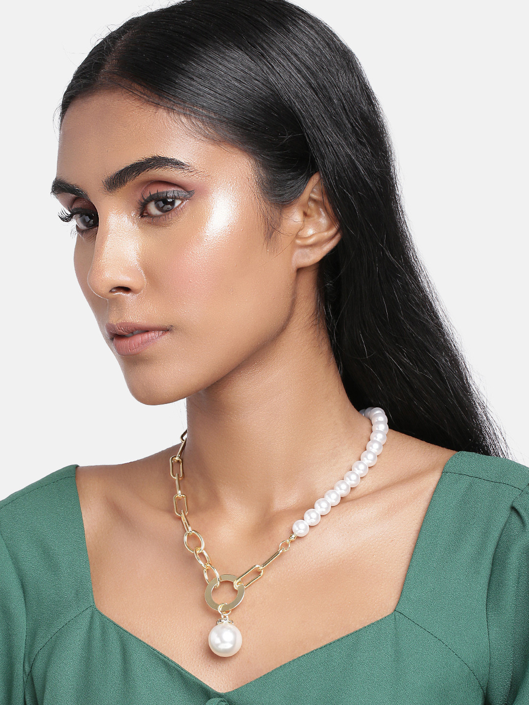 Peora Gold Plated & White Pearl Vintage Chunky Link Chain Fashion Retro Charm Necklace