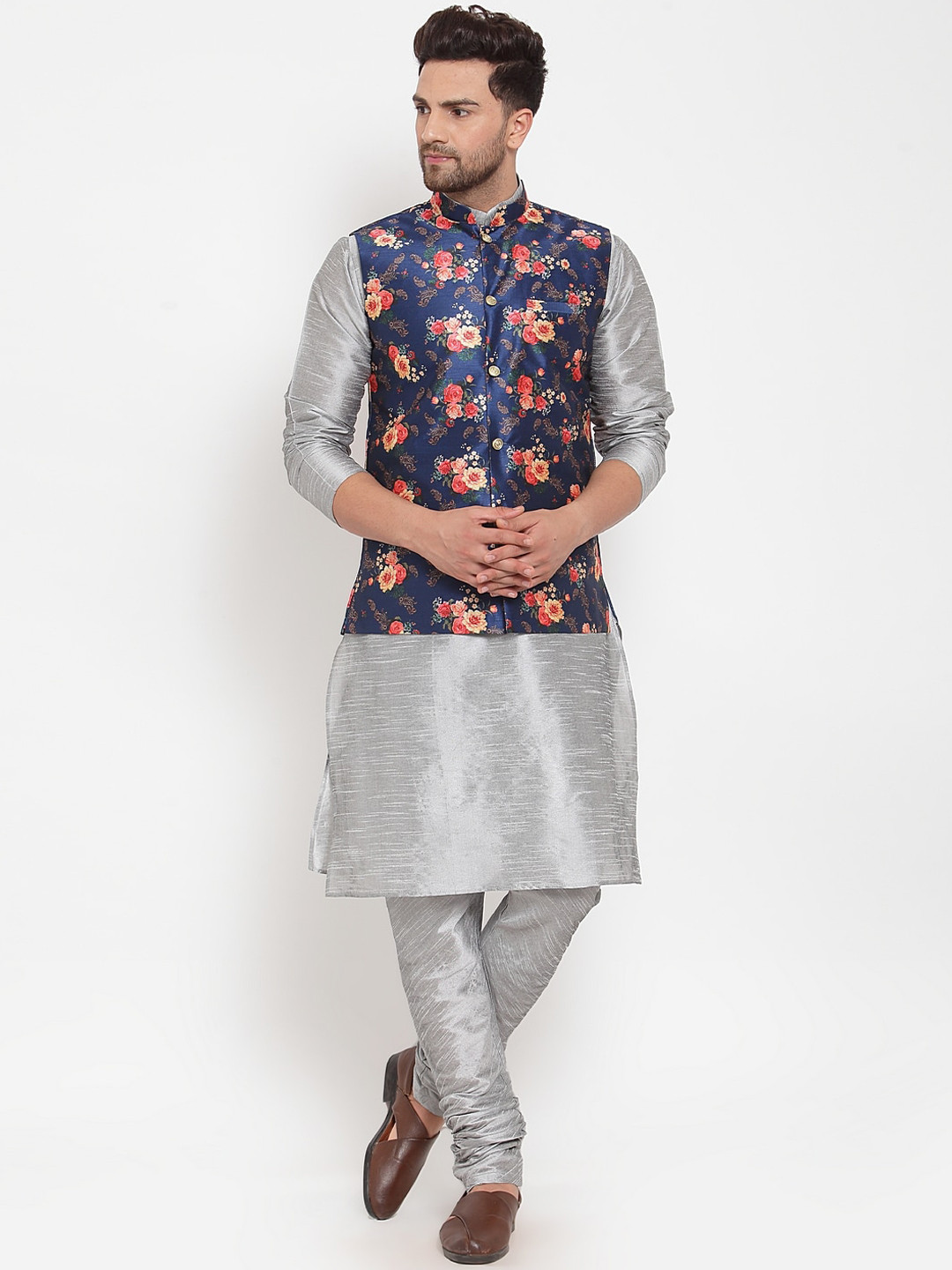KRAFT INDIA Men Silver-Toned & Blue Printed Kurta With Churidar & Nehru Jacket