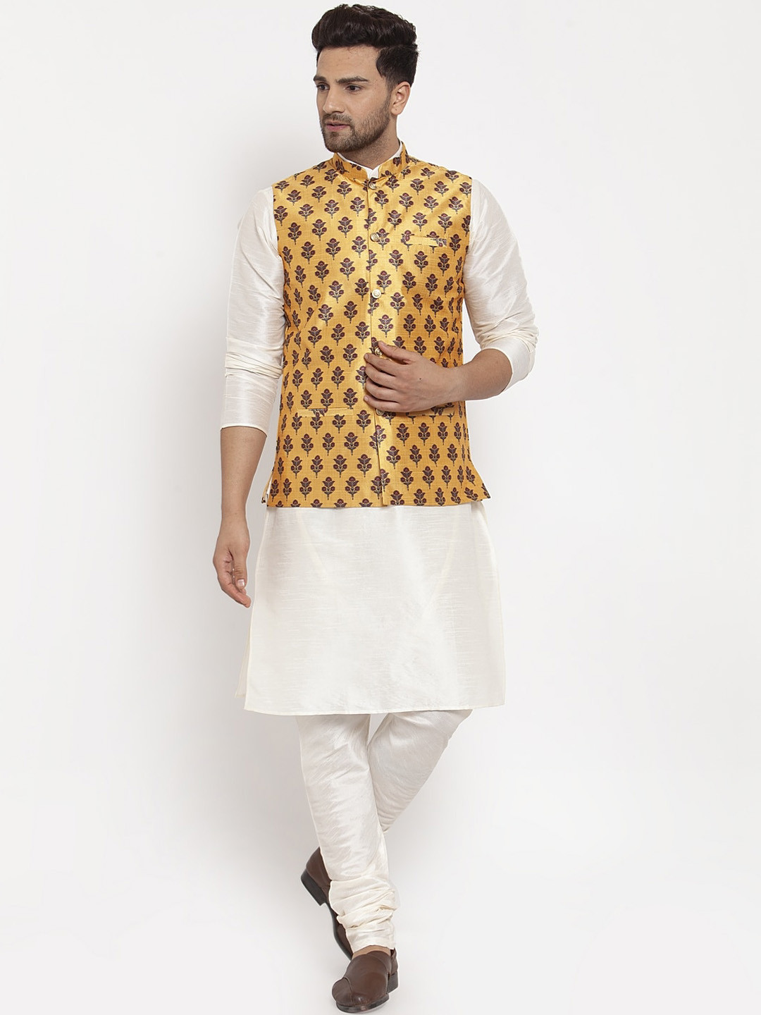 KRAFT INDIA Men Cream-Coloured Kurta & Churidar with Printed Nehru Jacket