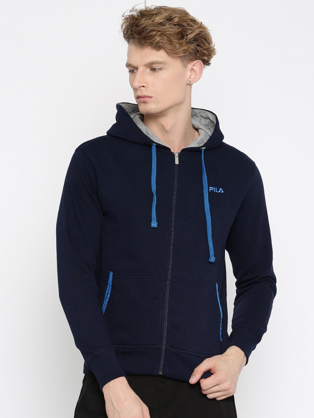 Fila cheap sweatshirt myntra