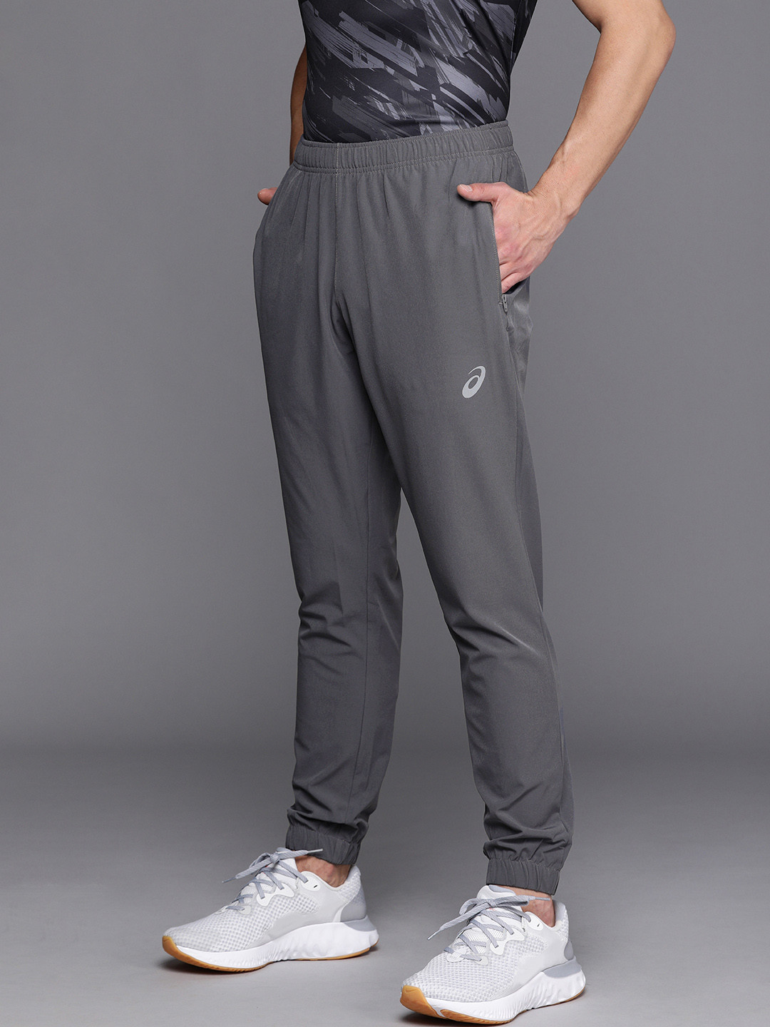 ASICS Men Grey Solid Slim Fit Running Joggers