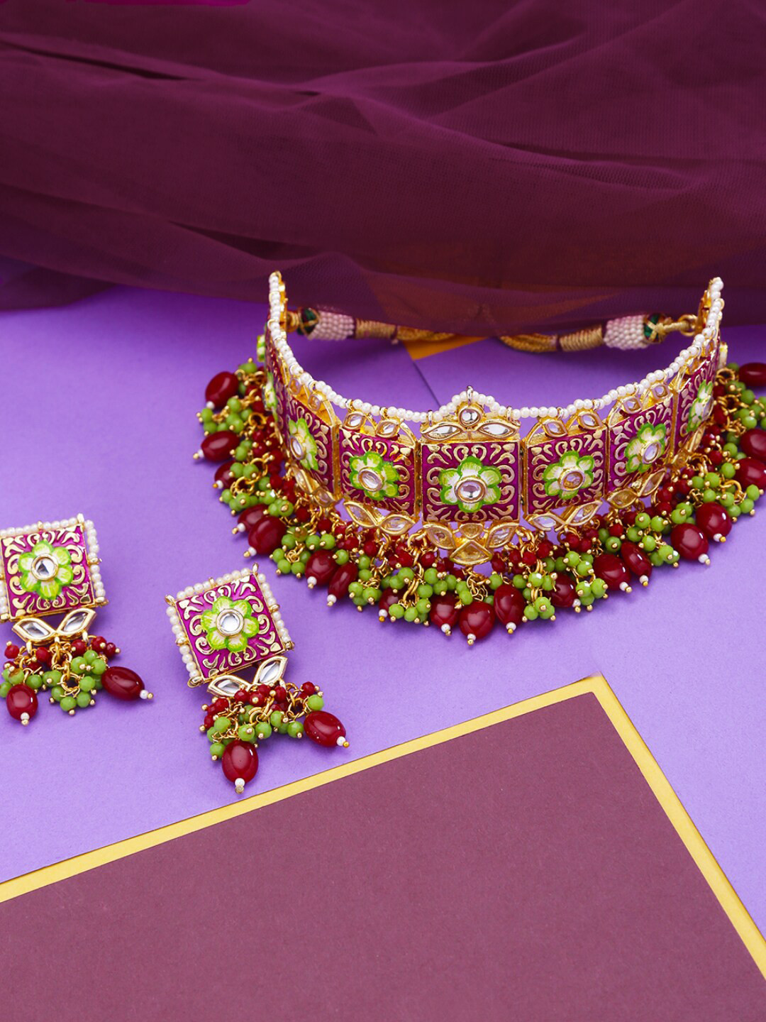 Yellow Chimes Women Maroon & Green Kundan Embellished Meenakari Handcrafted Jewellery Set