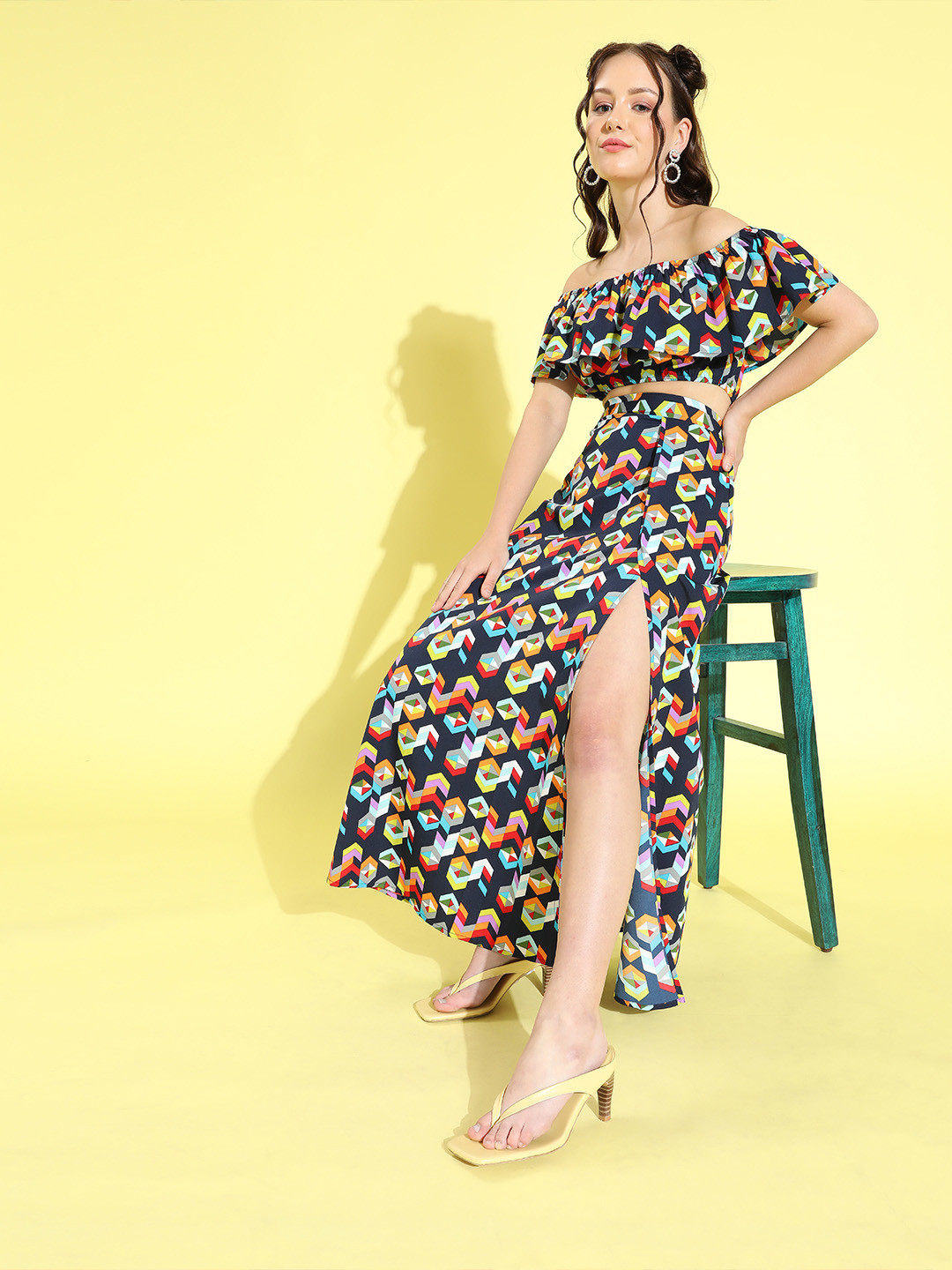 Berrylush Women Deep Navy Blue Geometric Dress