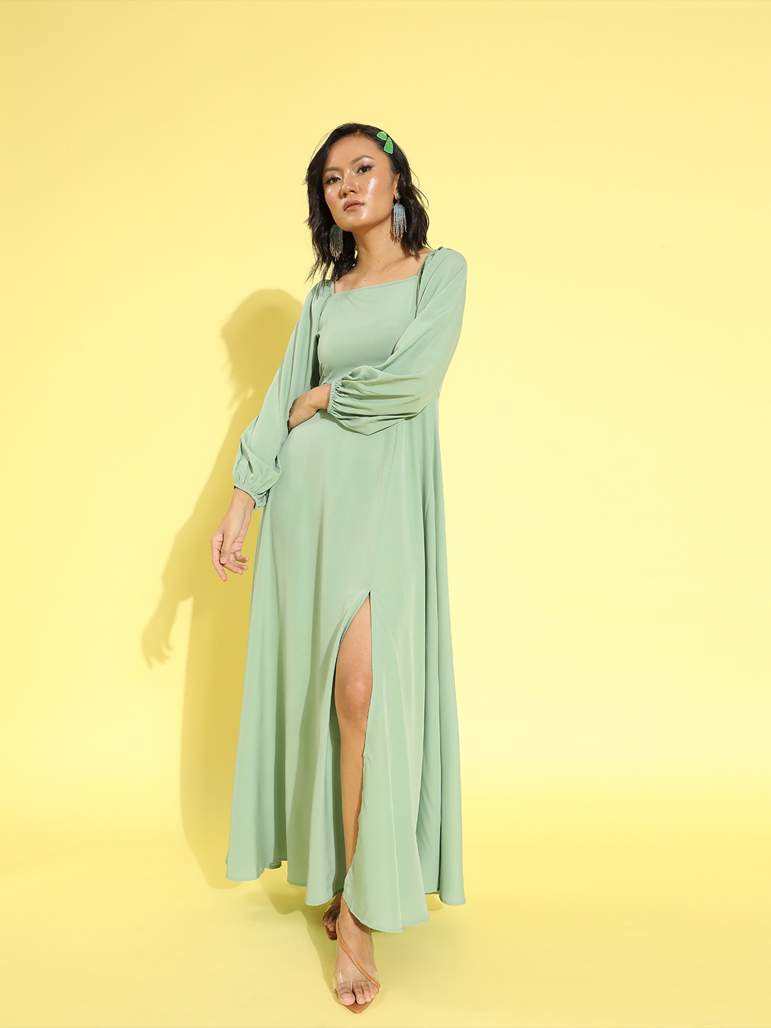 Berrylush Sage Green Solid Puff Sleeves Dress