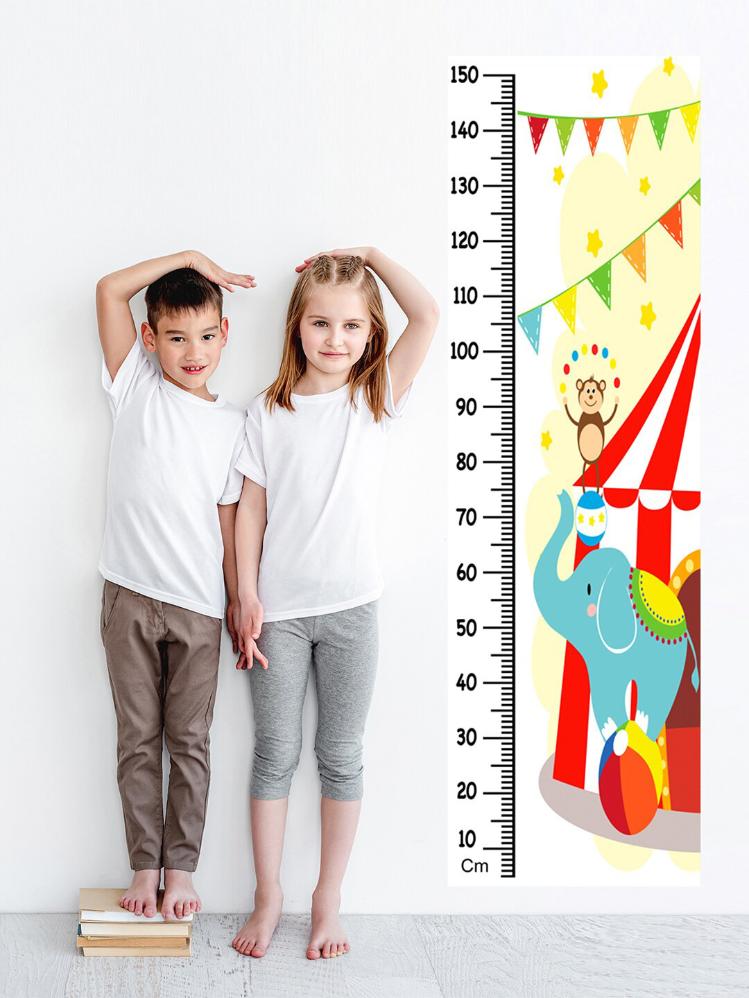 WENS Kids Multicoloured Animals In Circus Height Chart Vinyl Wall Sticker