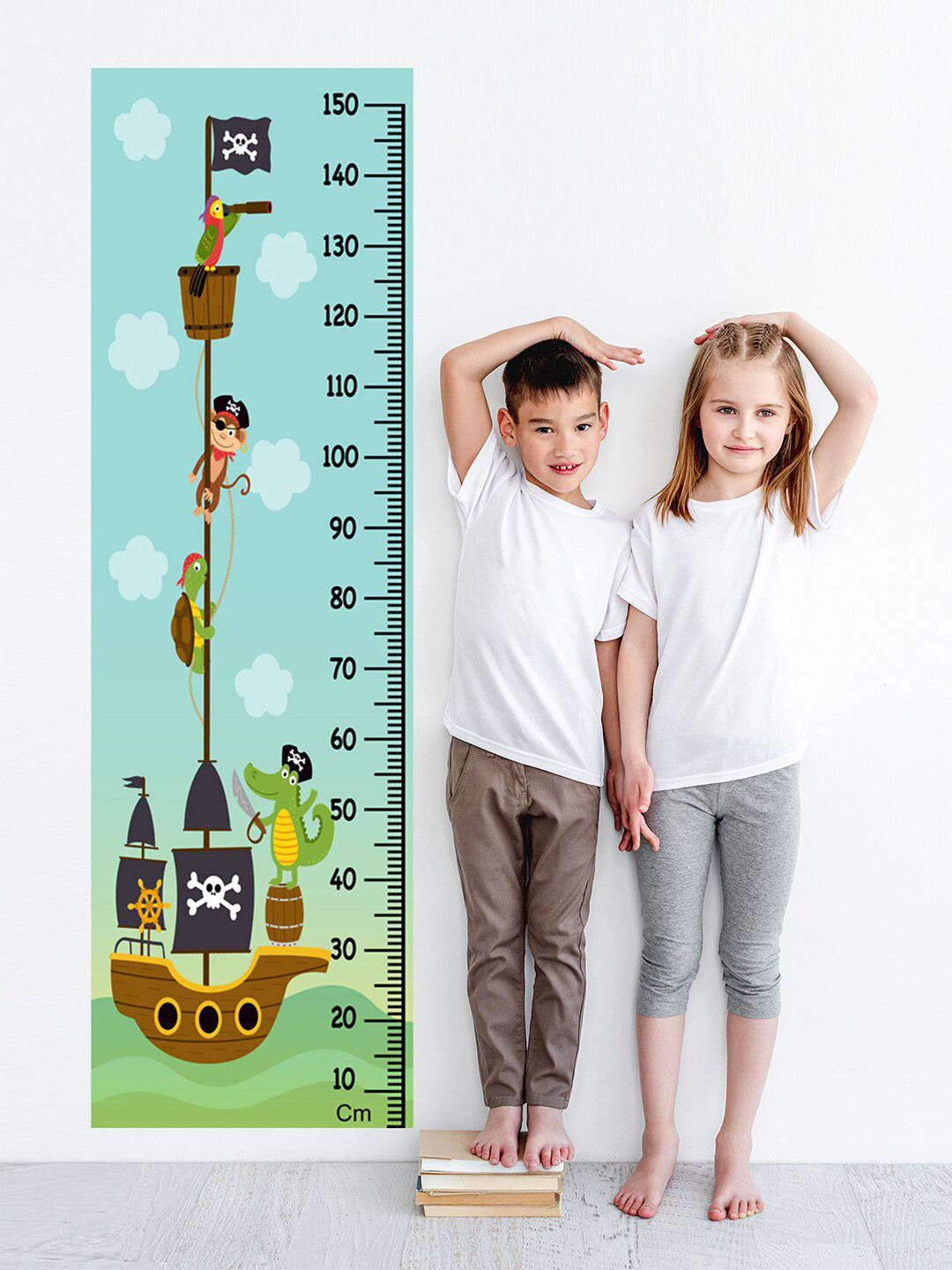 WENS Kids Multicoloured Pirates Animal On Ship Height Chart Vinyl Wall Sticker