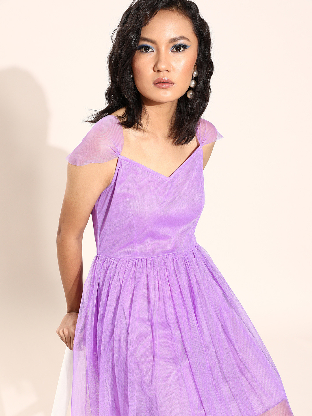 U&F Women Charming Purple Solid Sweetheart Neck Dress