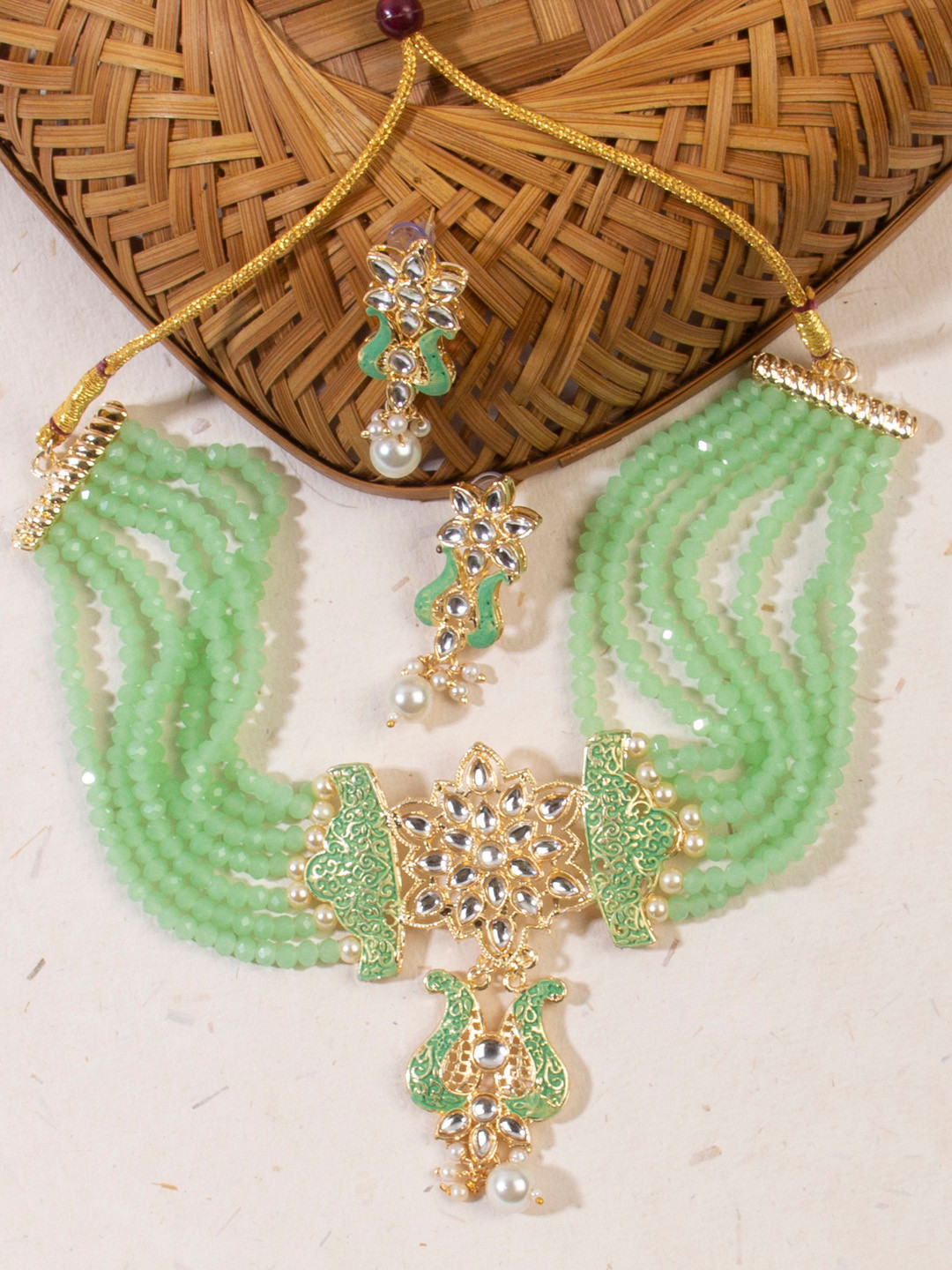 AccessHer Gold-Toned & Green Gold-Plated Kundan & Emerald Studded Jewellery Set