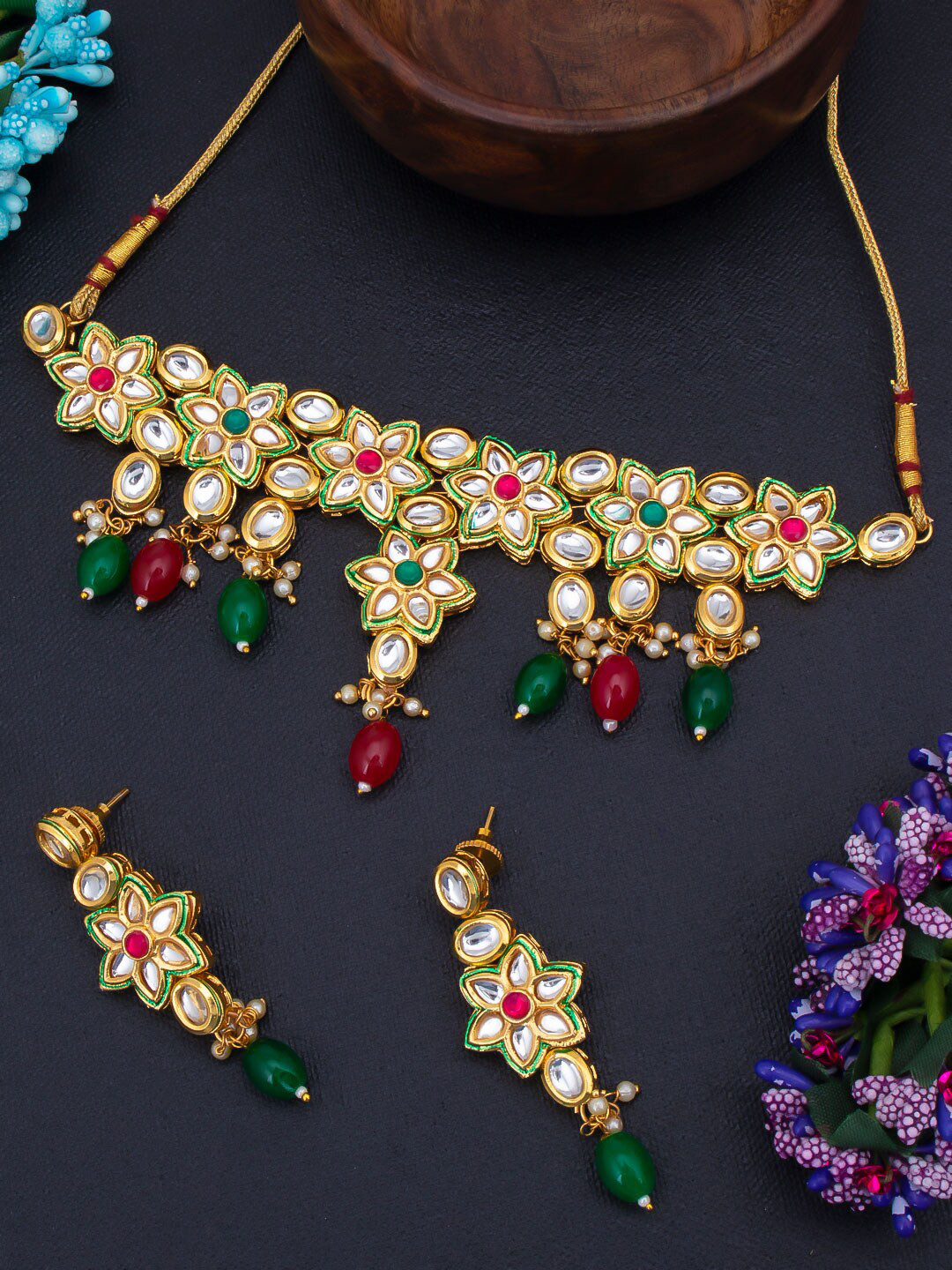 Sukkhi Gold Plated White Green & Red Kundan Studded & Beaded Choker Jewellery Set
