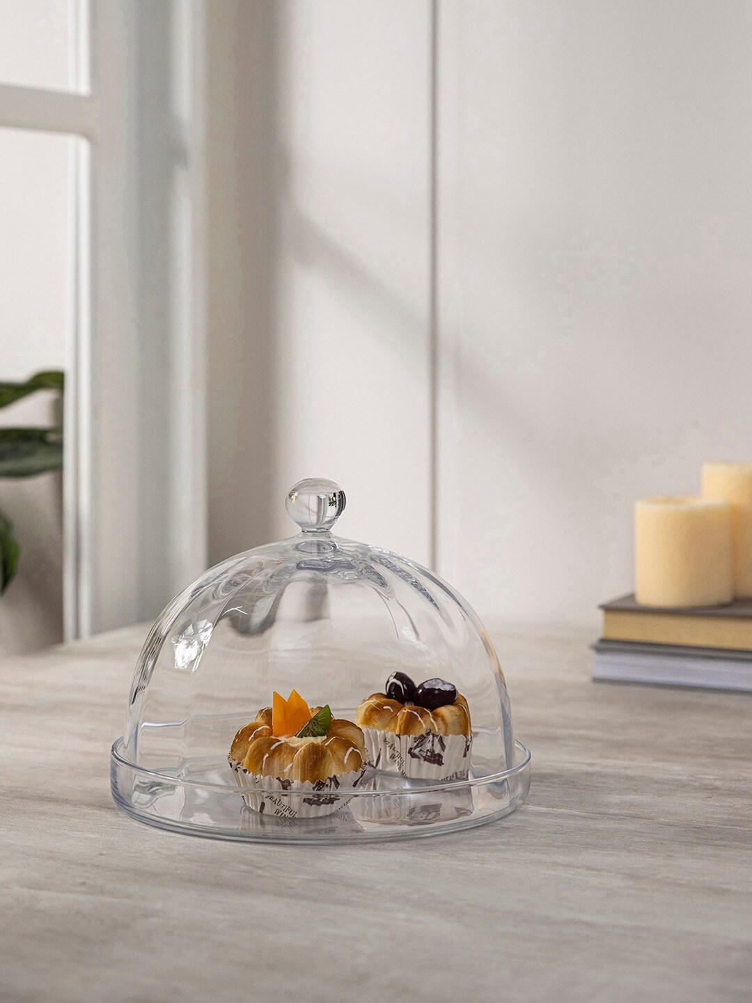 Pure Home and Living Transparent Solid Florence Cake Stand With Cloche Dome