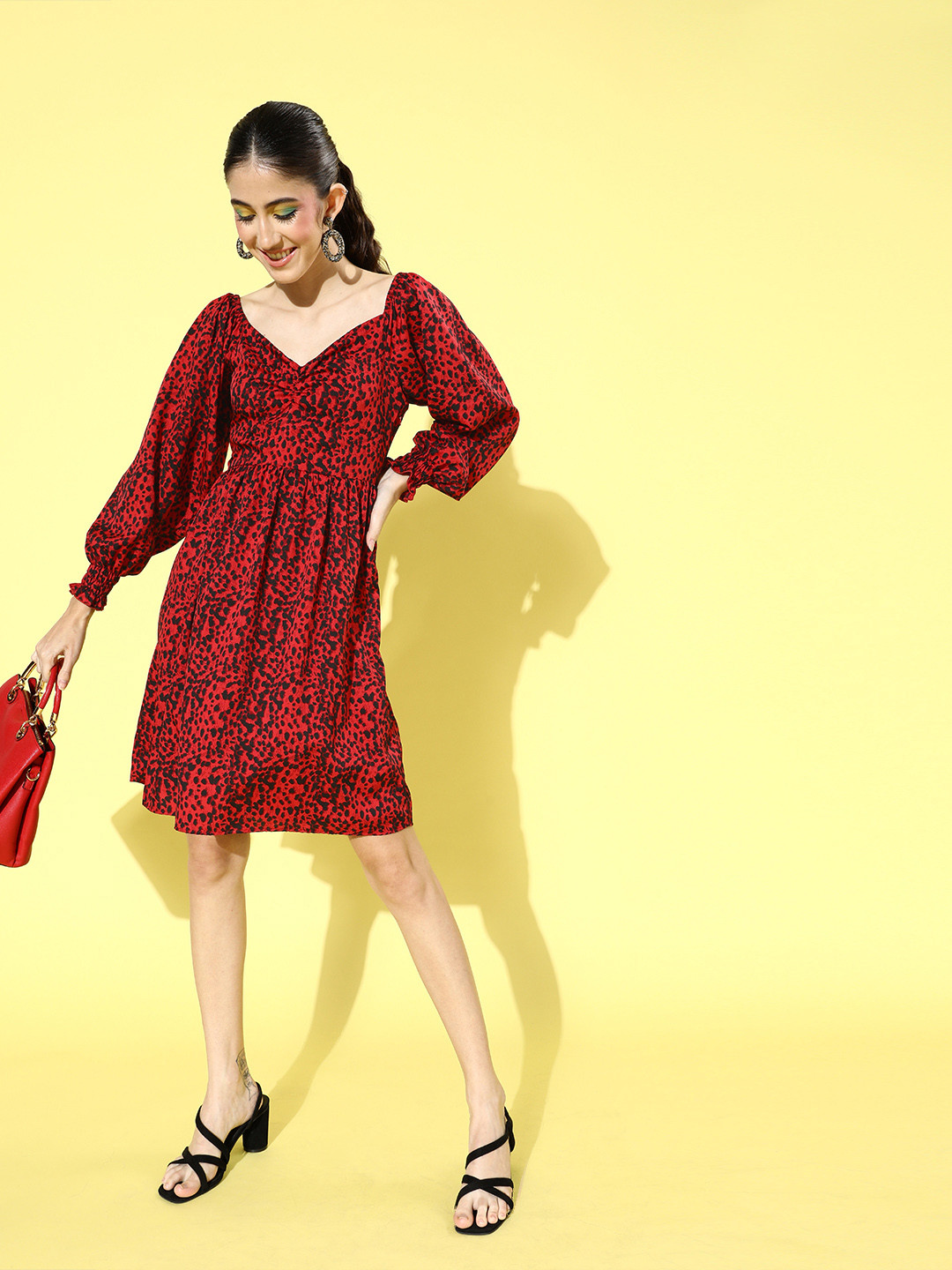 Sera Women Gorgeous Animal Print Knee Length Dress