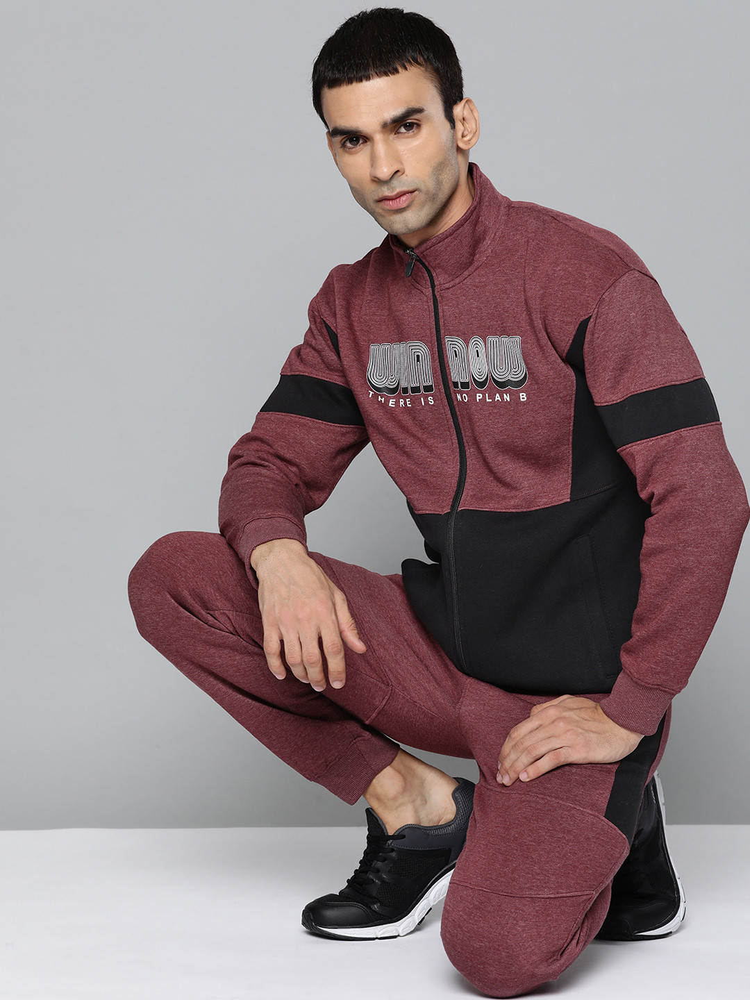 Alcis Men Maroon & Black Colourblocked Track Suits