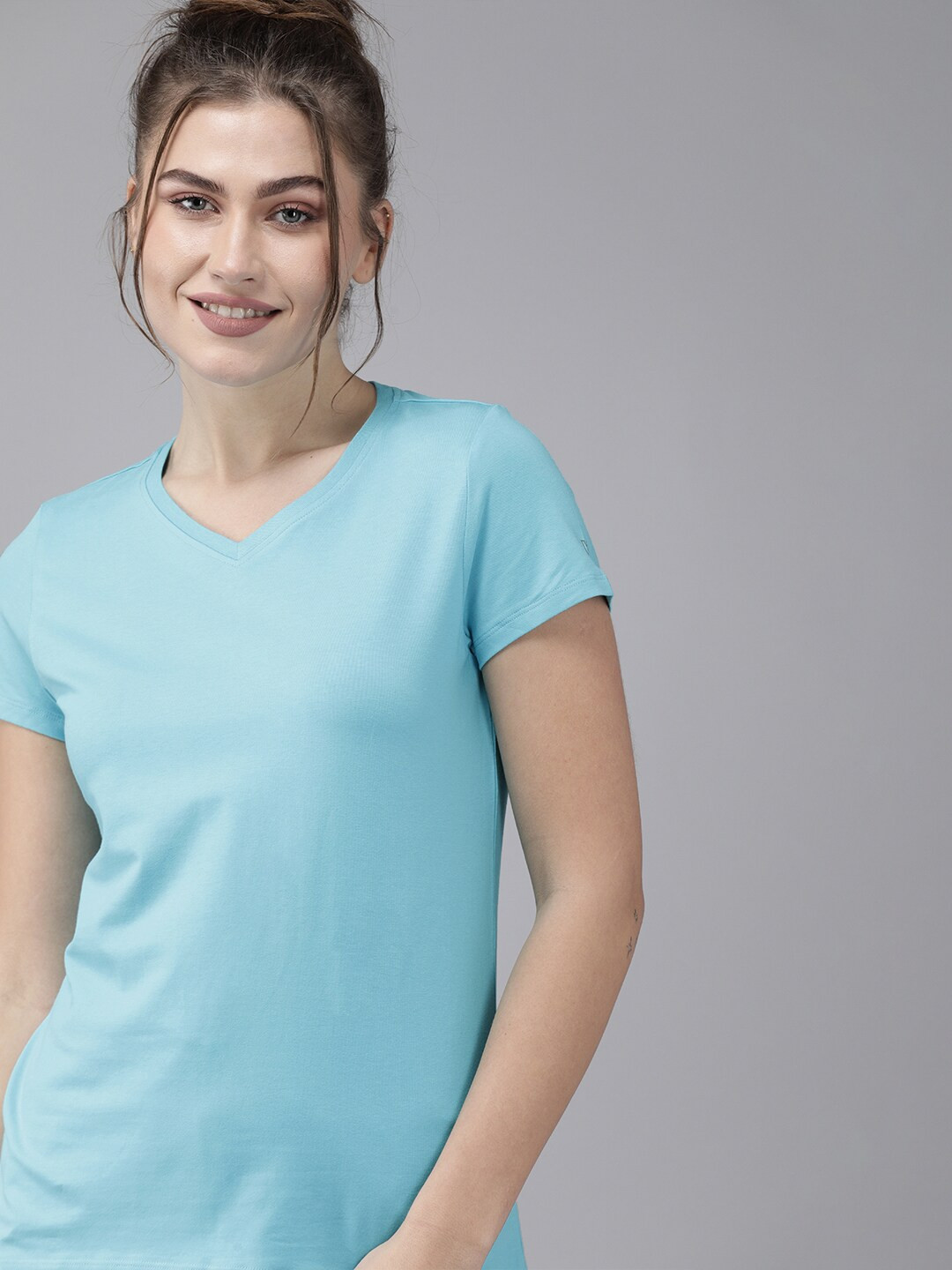 Van Heusen Women River Blue Solid V-Neck Short Sleeve Lounge T-Shirt