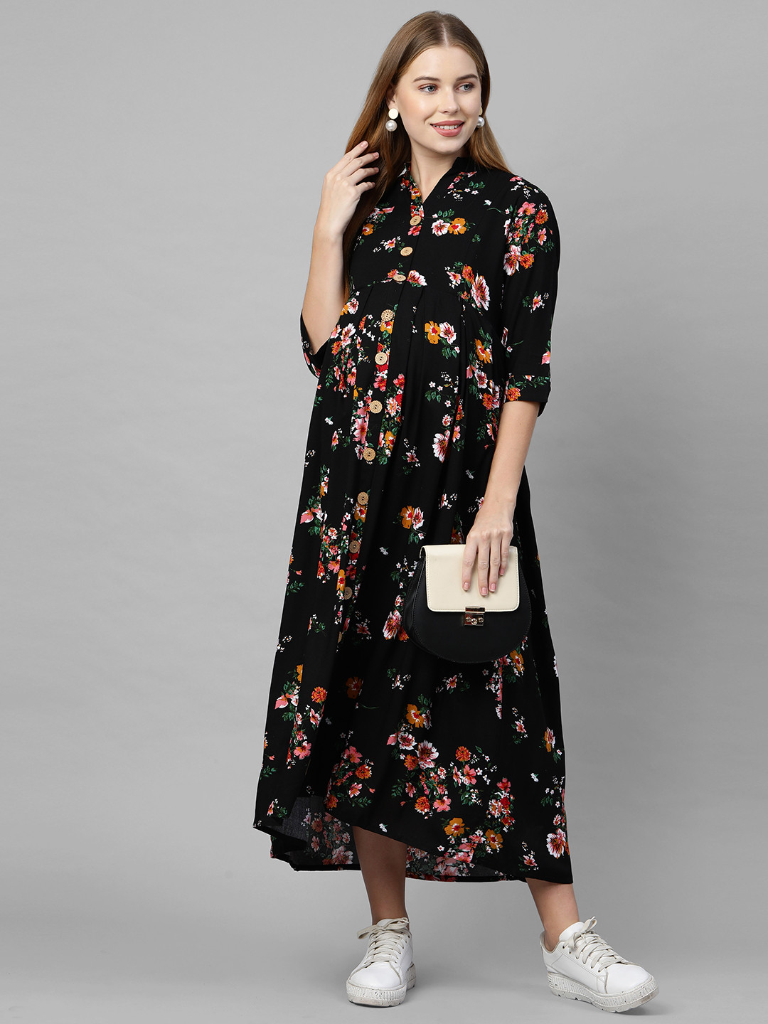 MomToBe Woman Black Floral Maternity Maxi Dress
