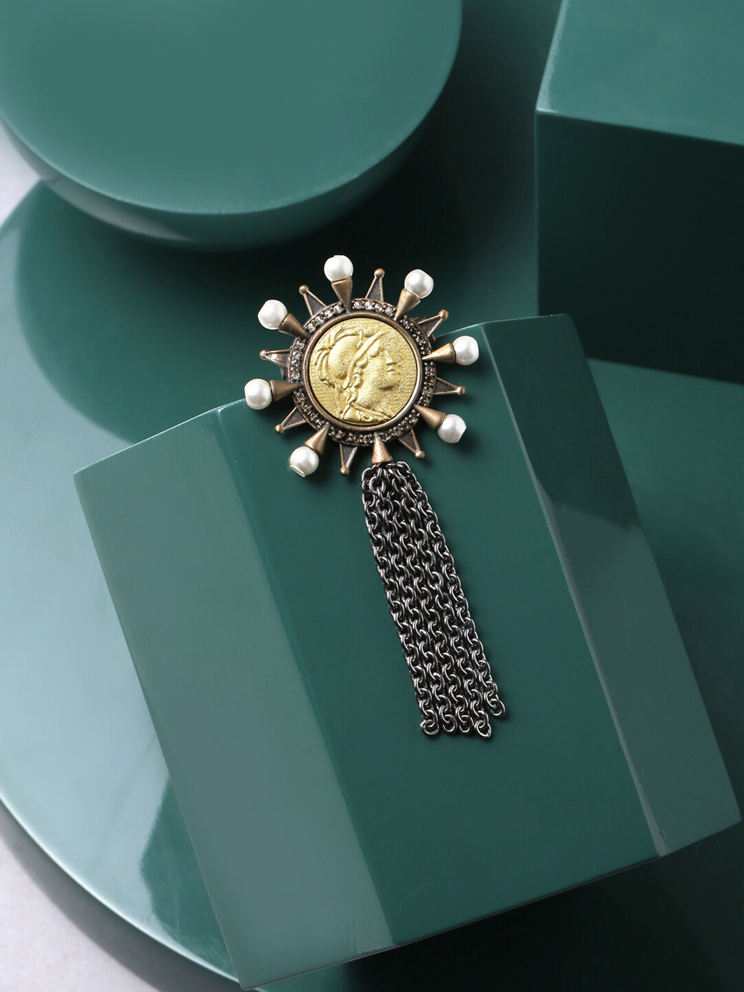 COSA NOSTRAA Men Gold-Toned & Metallic Beaded The Ancient Roman Brooch