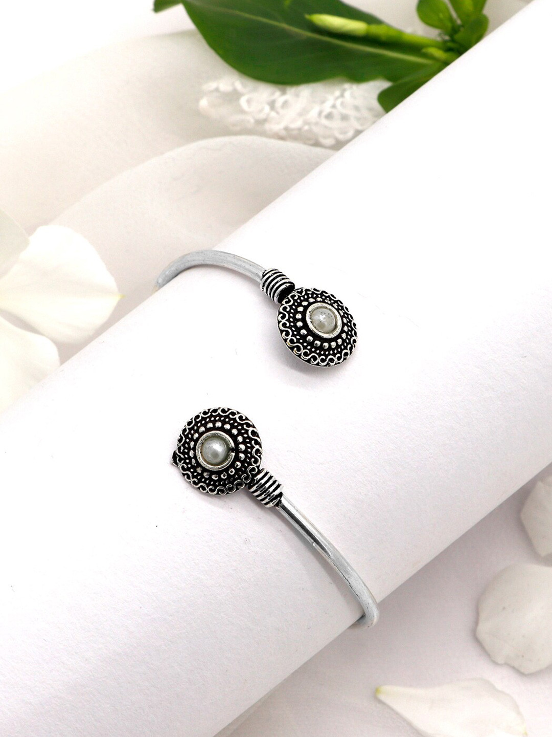 TEEJH Women Silver-Toned & White Silver-Plated Oxidized Cuff Bracelet