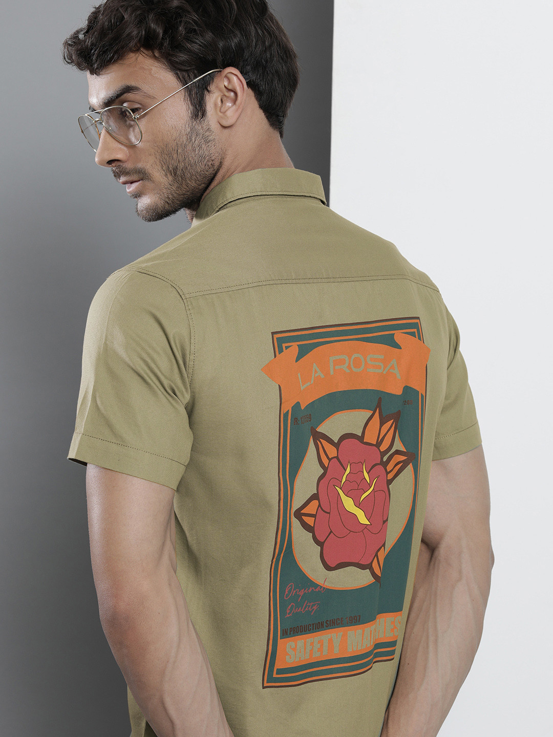 The Indian Garage Co Men Slim Fit Back Printed Casual Shirt