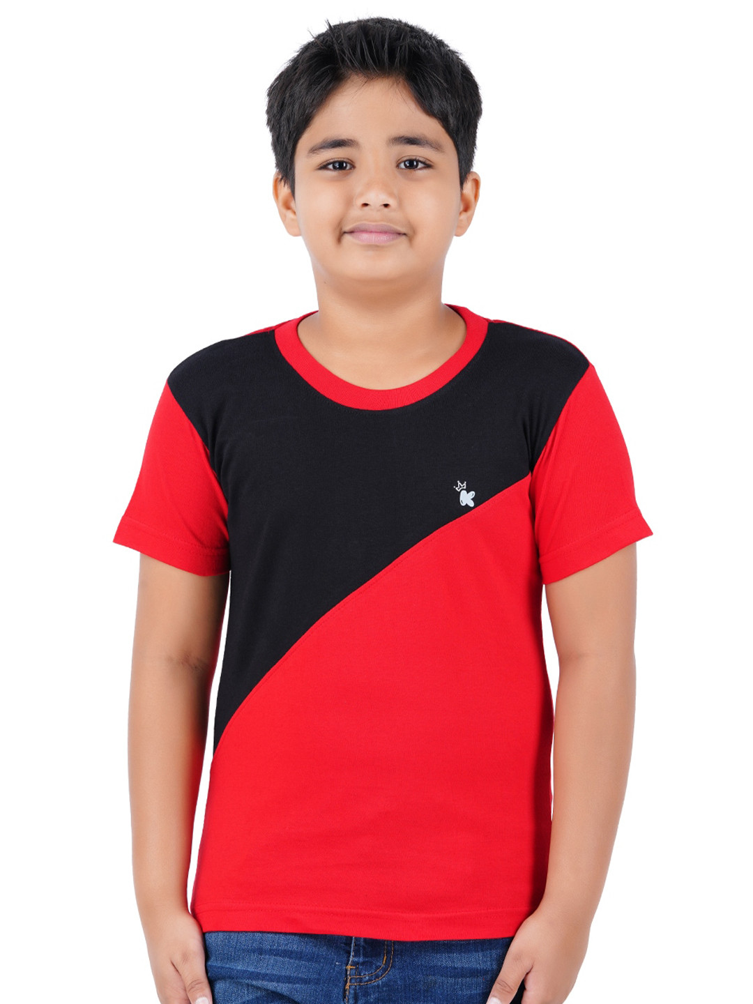 Kiddeo Boys Red and Black Colourblocked Slim Fit T-shirt