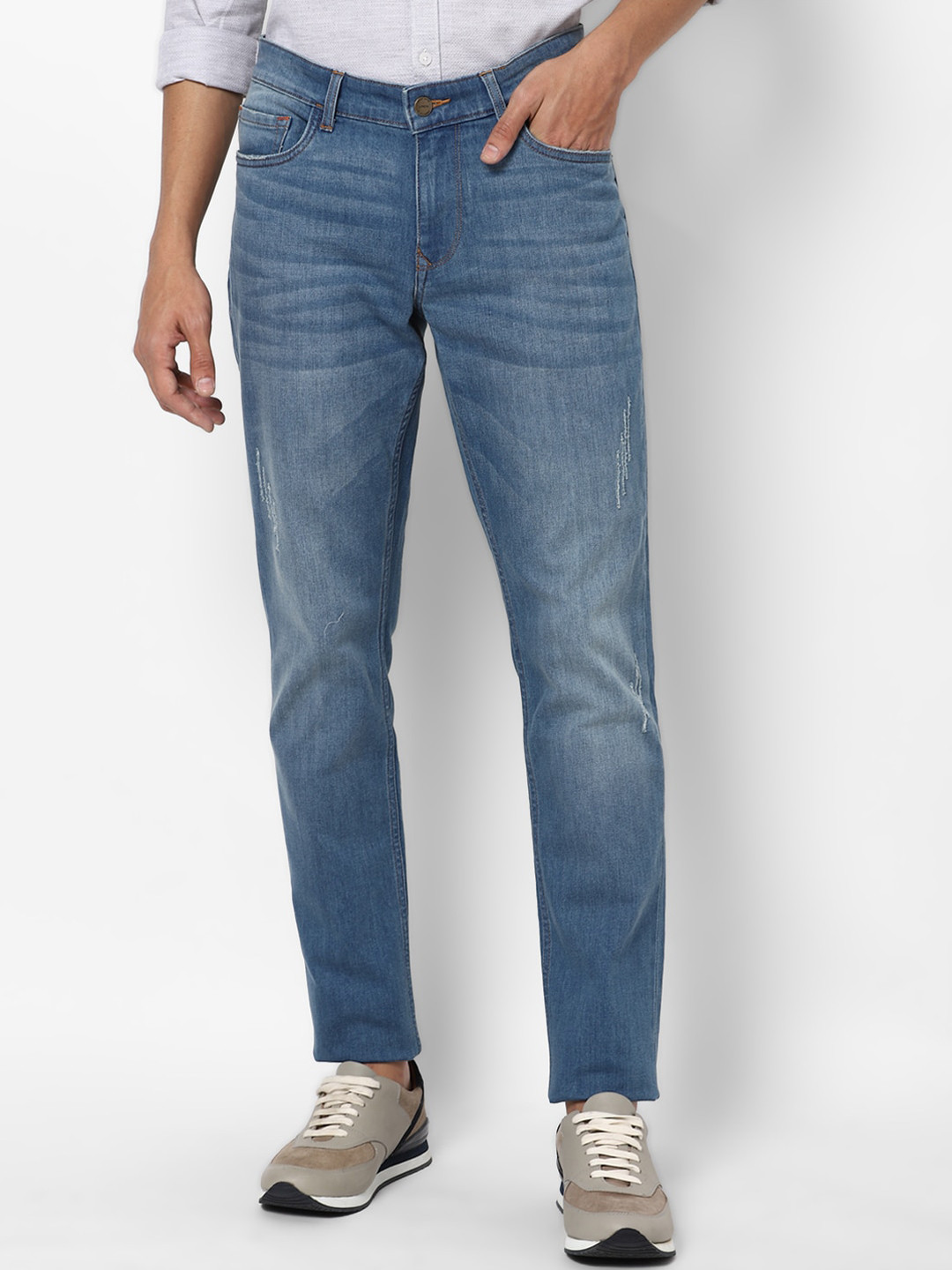 SIMON CARTER LONDON Men Blue Slim Fit Mildly Distressed Heavy Fade Stretchable Jeans