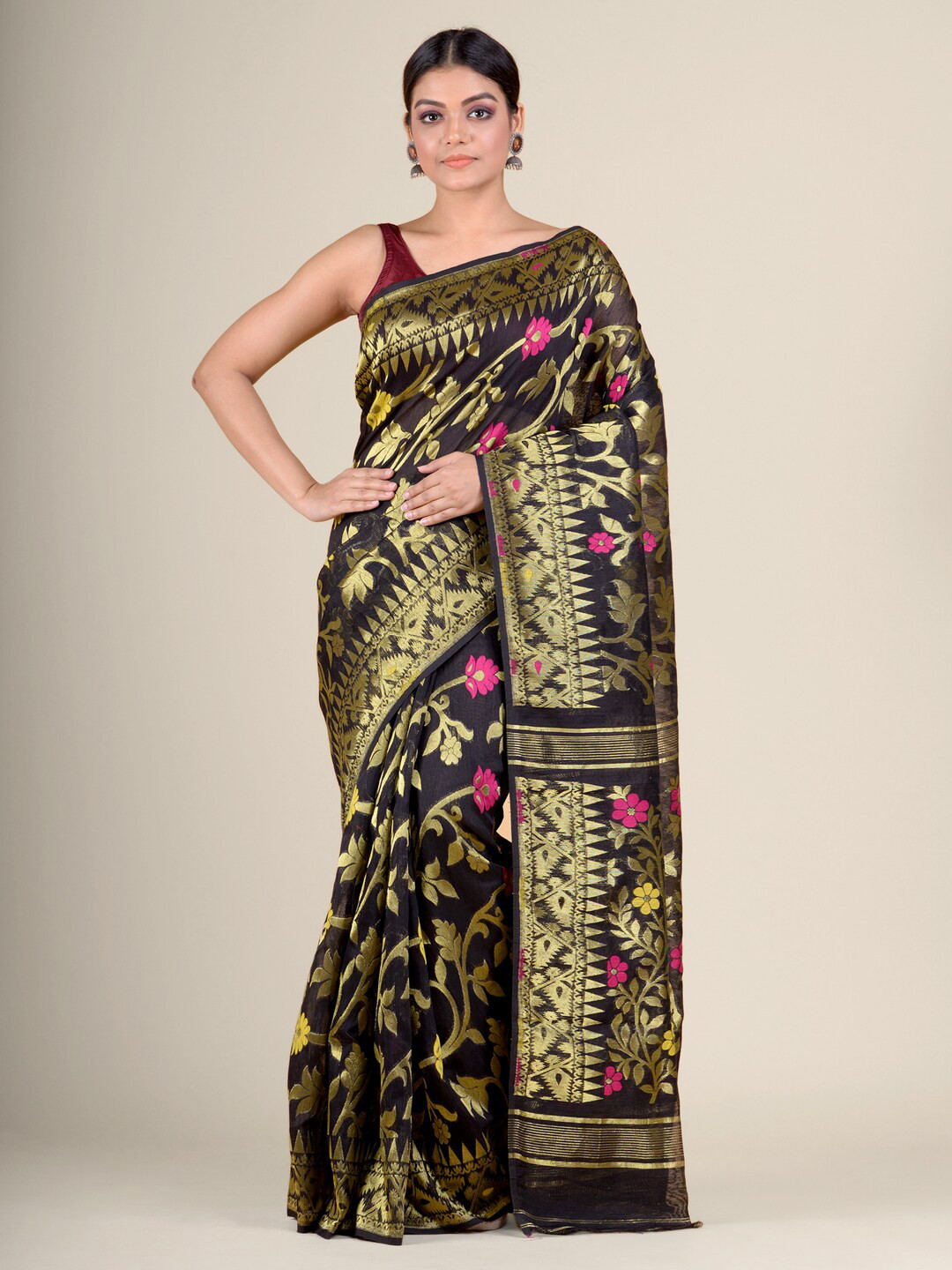 Charukriti Black & Gold-Toned Woven Design Jamdani Saree