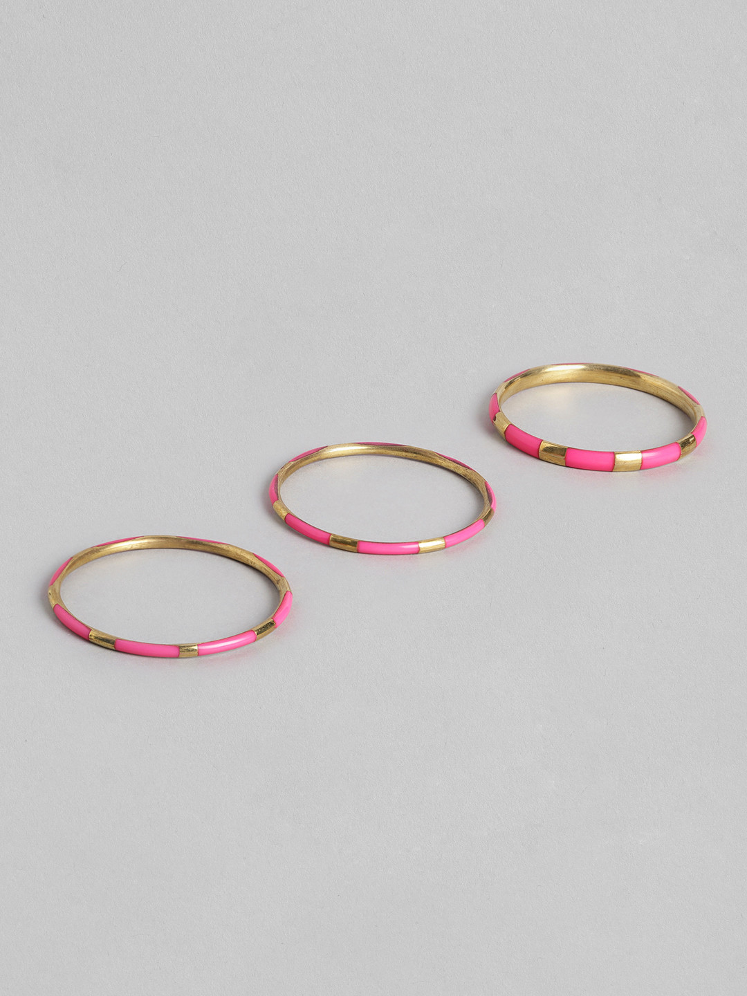 RICHEERA Women Pink & Gold-Toned Ring Bracelet