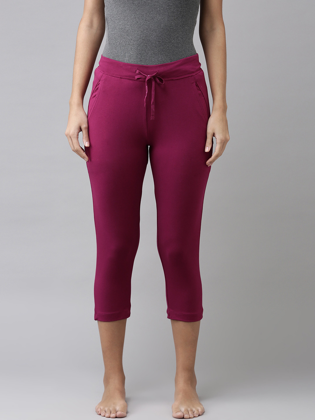 Van Heusen Women Burgundy Solid Smart Tech Easy Stain Release Lounge Capris