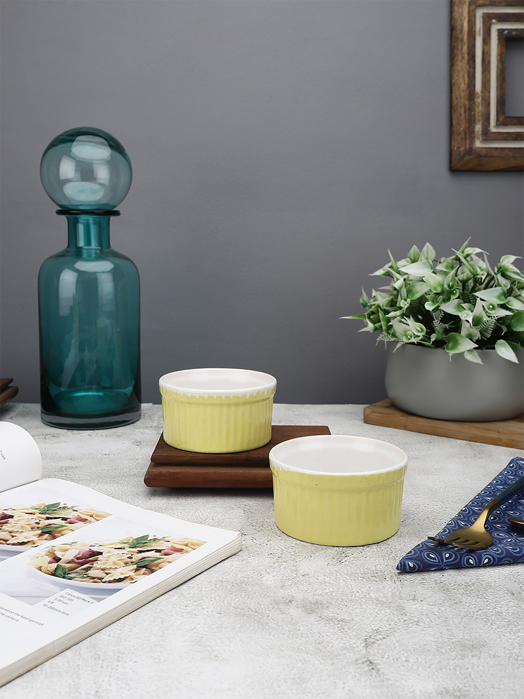 MIAH Decor Set of 2 Ceramic Baking & Serving Microwave Safe Ramekin Bowls