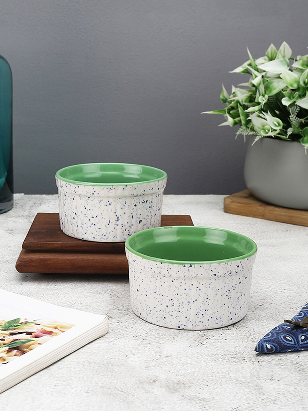 MIAH Decor Set of 2 Ceramic Baking & Serving Microwave Safe Ramekin Bowls